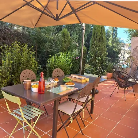 La Grange Aux Mille Feuilles 3* Castres (Tarn)